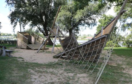 Spielplatz am See Achtern Diek